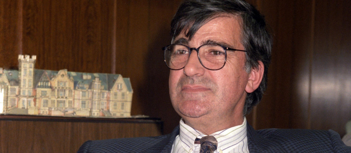 El dirigente socialista Ernest Lluch fue asesinado en noviembre de 2000