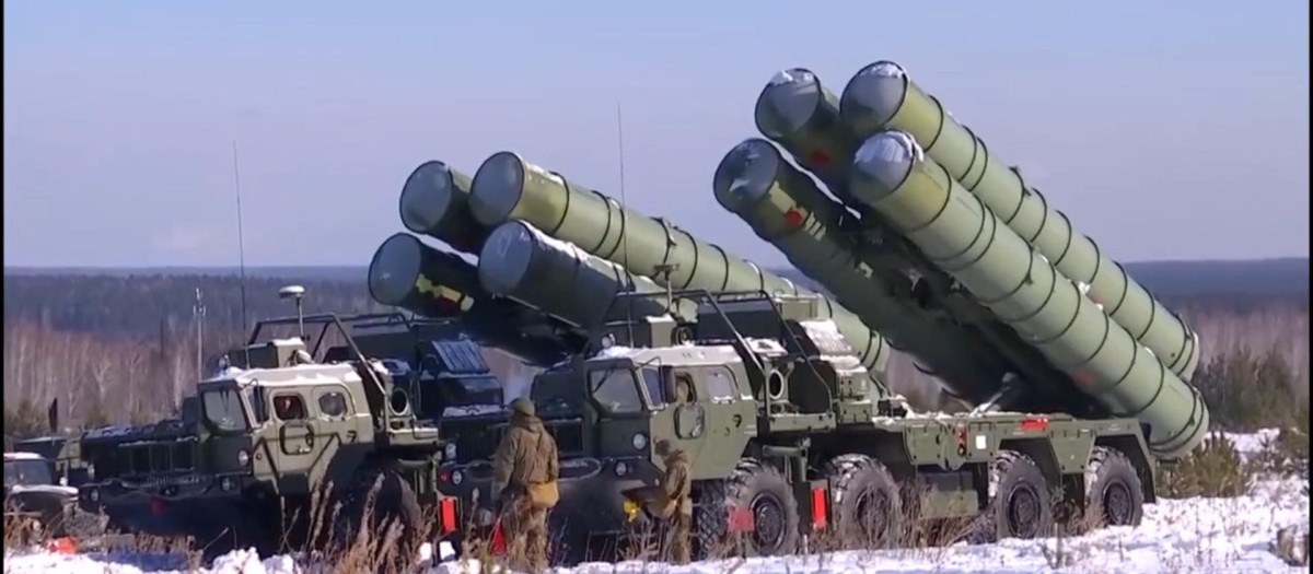 Sistema de defensa aéreo ruso en la región ucraniana de Sverdlovsk