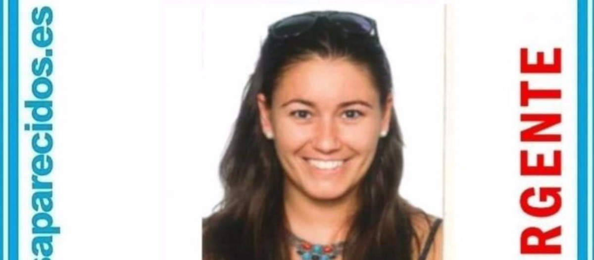 Cartel de búsqueda de la joven de Traspinedo Esther López, desaparecida desde el pasado 12 de enero..
A medida que transcurren los días tras la desaparición de Esther López de la Rosa, el pasado día 12 de enero, en la localidad vallisoletana de Traspinedo, de la que es vecina, el curso de las investigaciones ha llevado al subdelegado del Gobierno en la provincia, Emilio Álvarez Villazán, a seguir muy de cerca las mismas con "máxima preocupación" después de que la hipótesis de la supuesta voluntariedad haya sido sustituida en las últimas horas por la de "forzosa".
CASTILLA Y LEÓN ESPAÑA EUROPA VALLADOLID SOCIEDAD
SOS DESAPARECIDOS