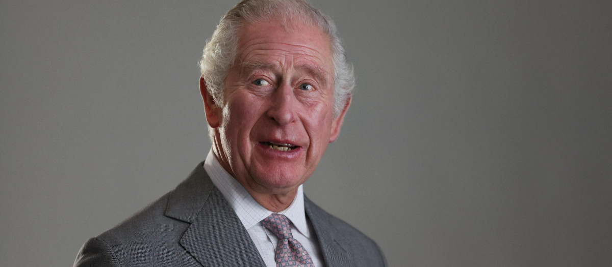 El anuncio de la reina Isabel II junto a estos planes de mudanza allanan el terreno hacia el cambio en la jefatura del Estado