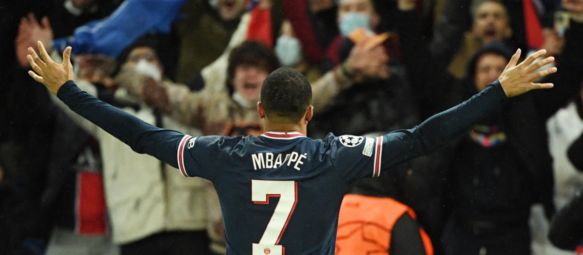 Mbappé celebra el gol de la victoria del PSG