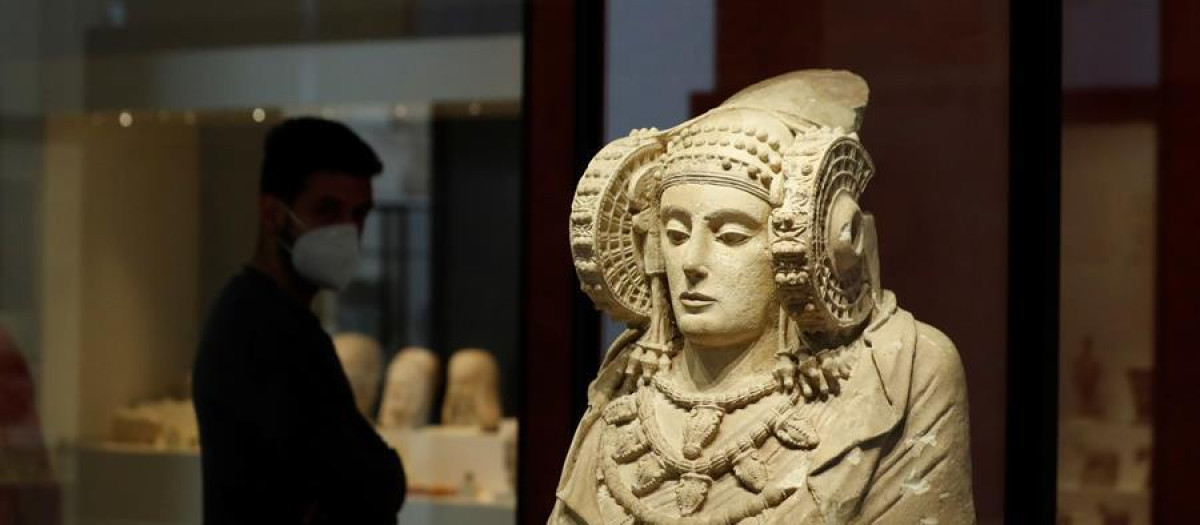 El busto de la Dama de Elche en el Museo Arqueológico Nacional de Madrid