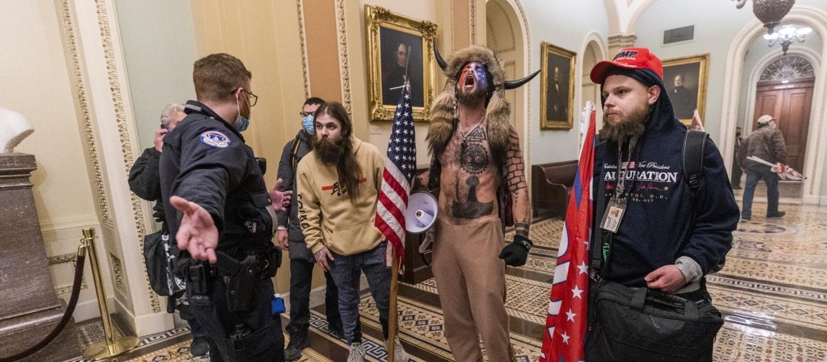 Imágenes de archivo del asalto al Capitolio en Estados Unidos