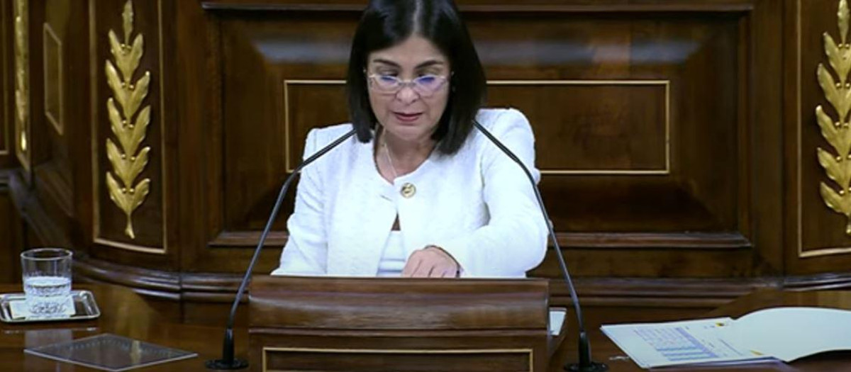 "Esta sexta ola nada tiene que ver con las anteriores", ha dicho la ministra de Sanidad.