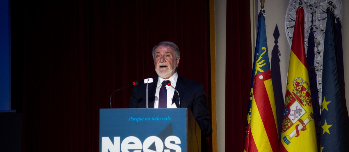 Jaime Mayor Oreja es uno de los impulsores de NEOS
