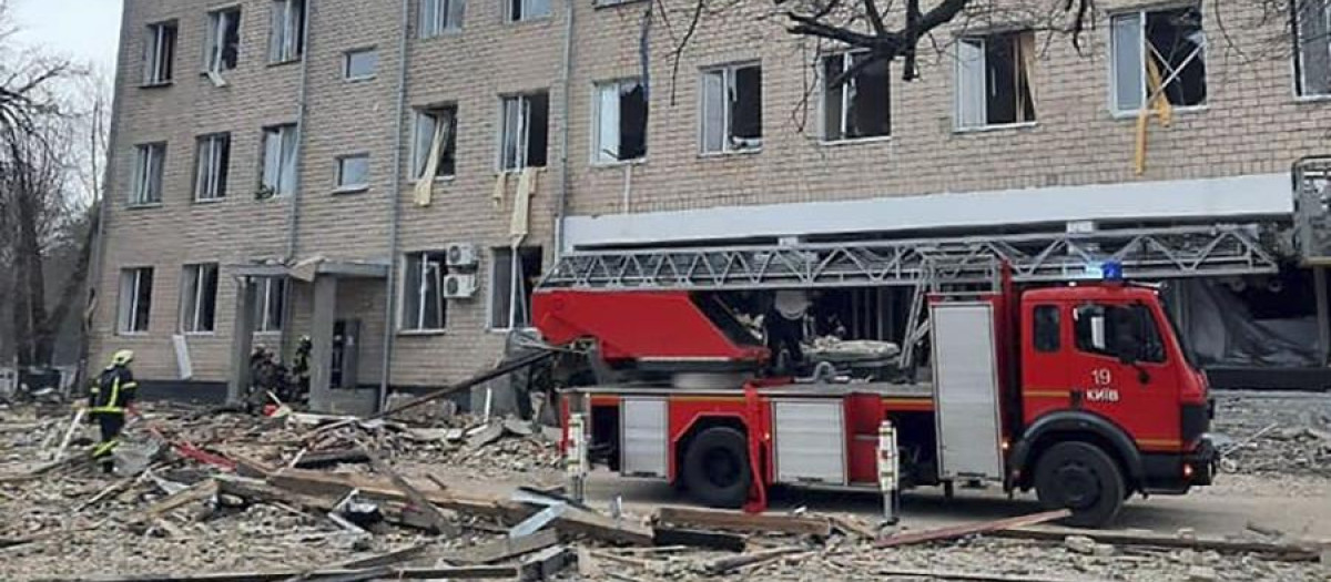La destrucción en edificios fue la primera muestra visible del comienzo de la guerra