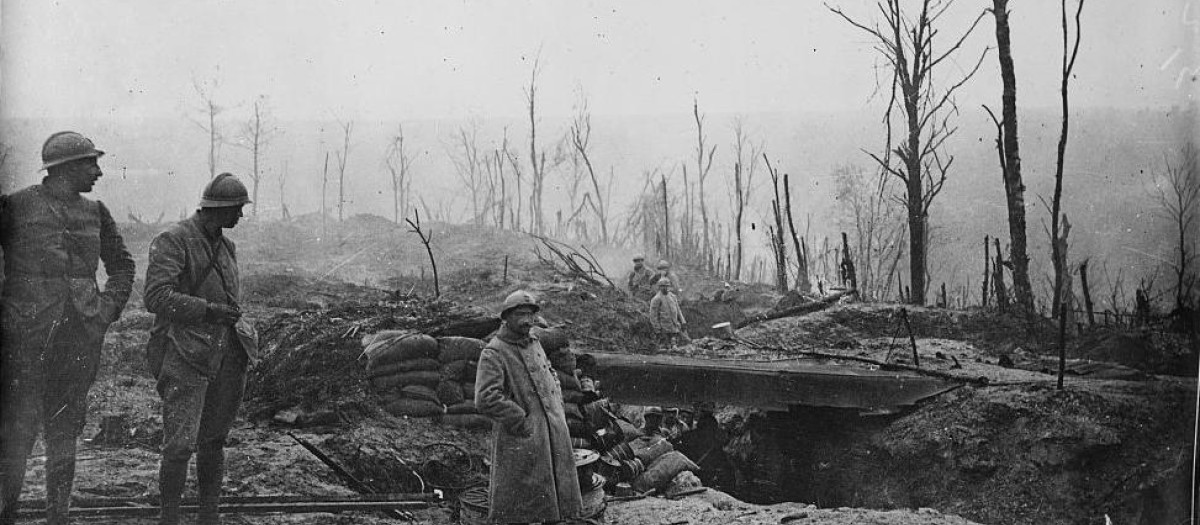 Soldados franceses en su trinchera (1916)