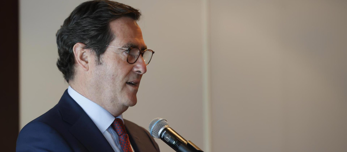 El presidente de la CEOE, Antonio Garamendi
