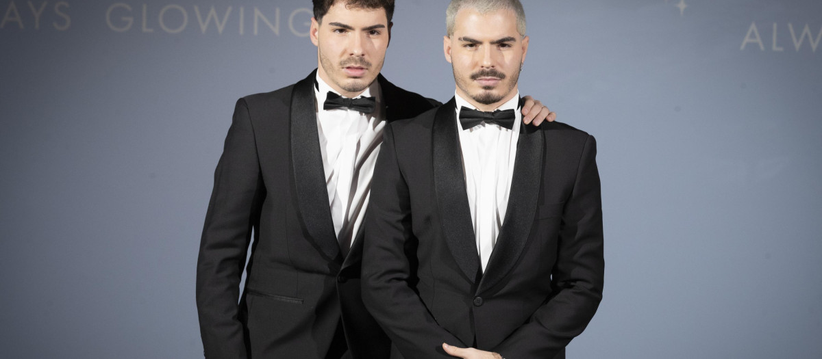 Singers Jesus and Daniel Oviedo (Gemeliers) at photocall for Glowfilter brand event in Madrid on Wednesday, 9 February 2022.