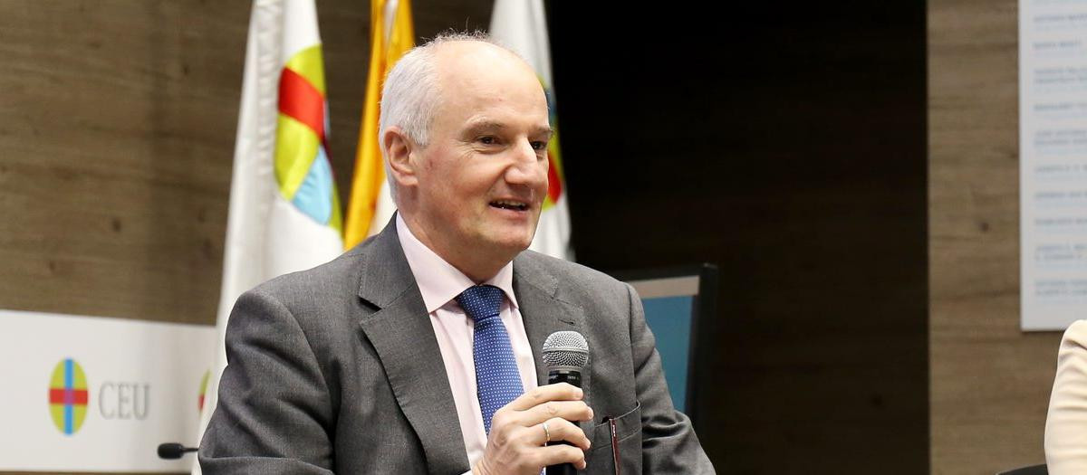 Borja Adsuara, experto en Derecho, Estrategia y Comunicación Digital y director de Divulgación de OdiseIA
