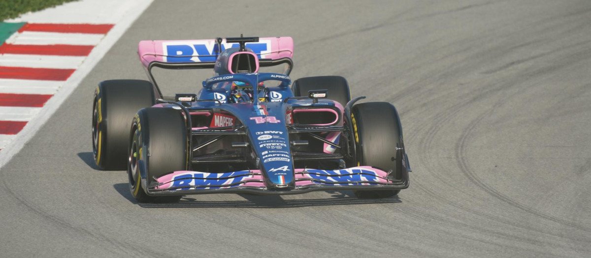 Fernando Alonso en los pruebas en el circuito de Montmeló el pasado 23 de febrero