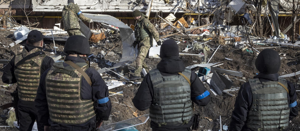 Soldados ucranianos Kiev