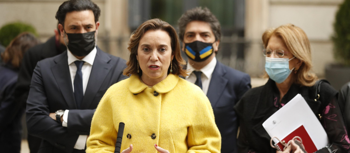 La delegación del PP a su salida de la reunión con el Gobierno