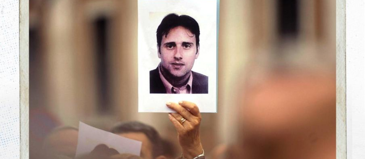 Manifestación en recuerdo de la figura de Miguel Ángel Blanco, concejal del PP en Ermua, asesinado por ETA