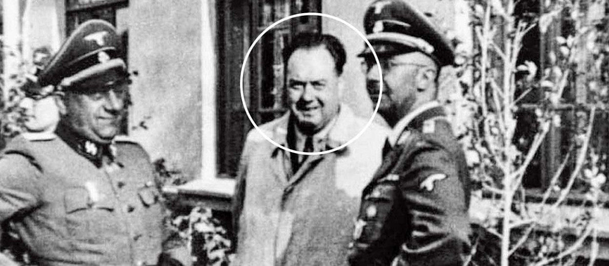 elix Kersten (en el centro) se convirtió en imprescindible para Himmler (a la derecha)