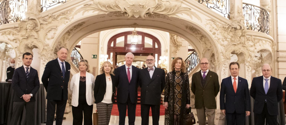 Alfredo Alvar nuevo presidente