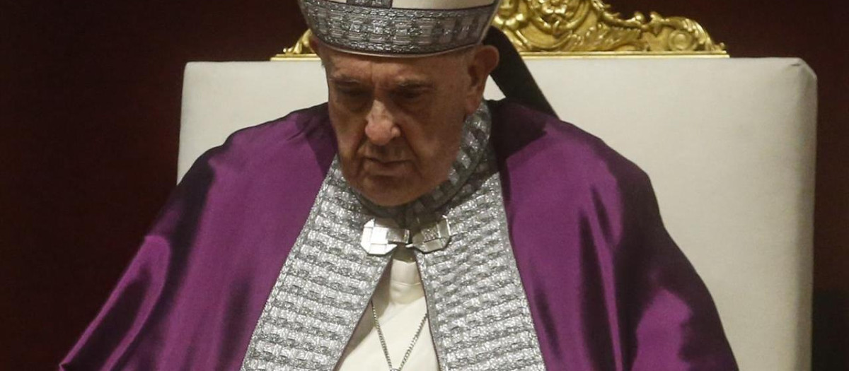 El Papa Francisco preside la Celebración de la consagración a la Virgen de Rusia y Ucrania