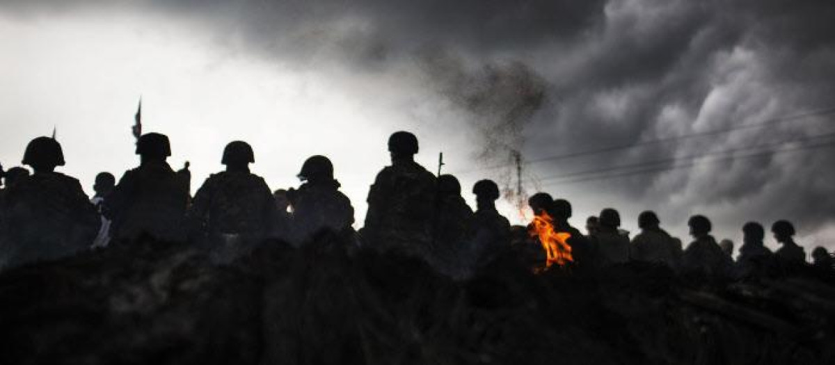 Soldados al sur de la ciudad de Slaviansk, al este de Ucrania, en una imagen de archivo