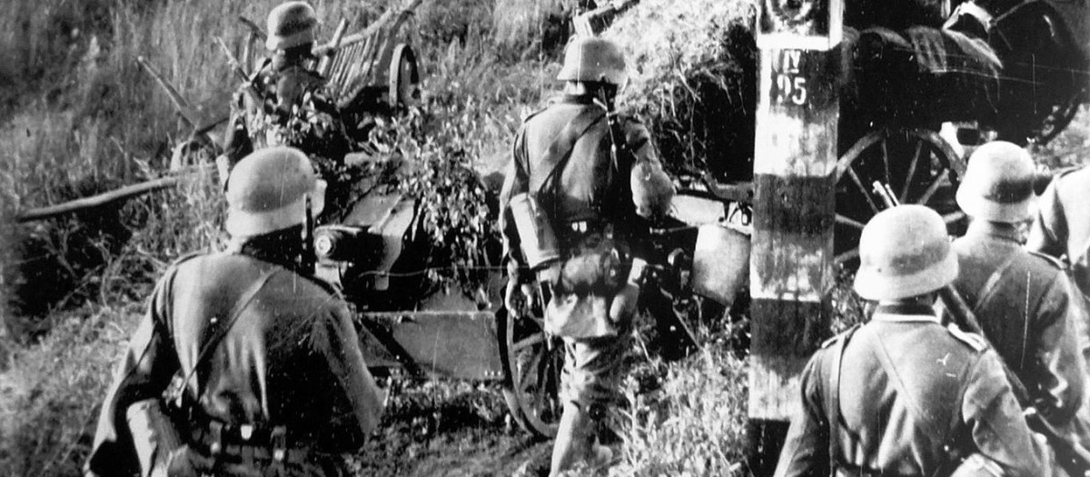 Tropas alemanas cruzando la frontera con la Unión Soviética (22 de junio)
