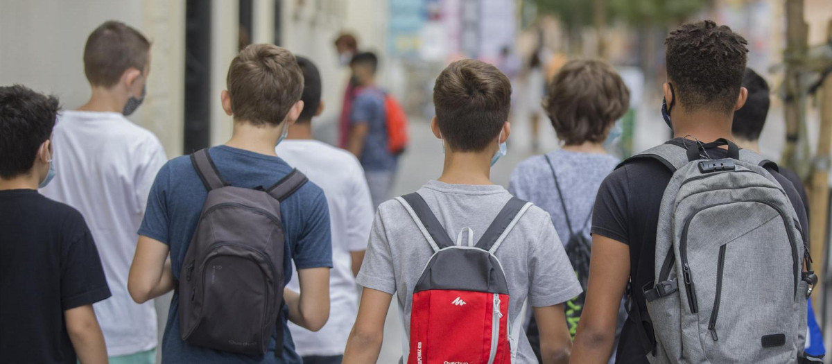 Alumnos de un instituto de Sevilla