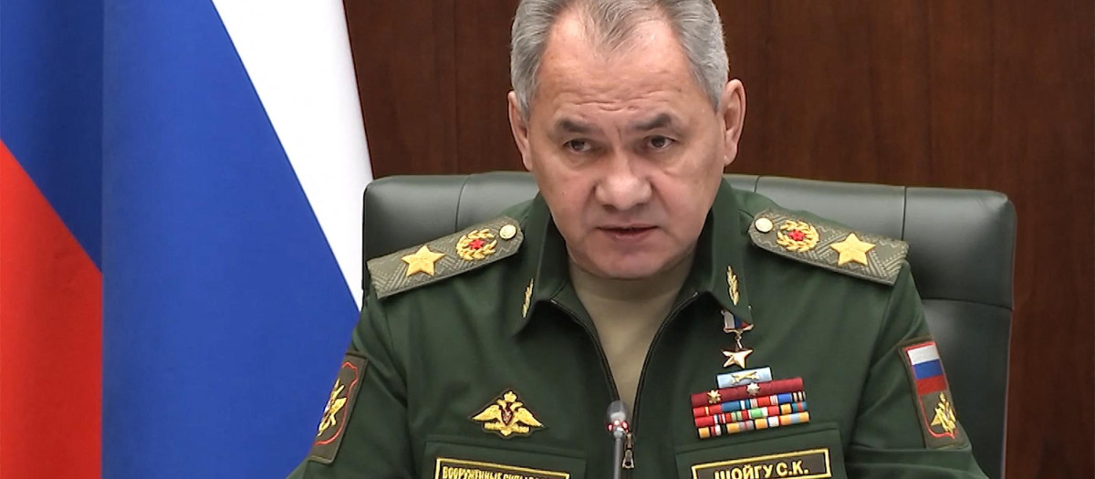 El ministro de Defensa ruso, Sergéi Shoigu, interviene durante una reciente reunión de carácter militar