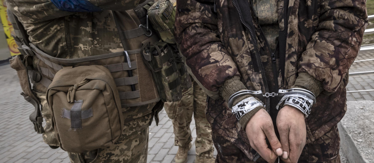 Prisionero de guerra ruso en Ucrania