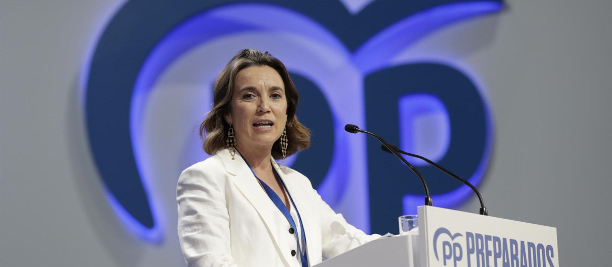 Cuca Gamarra en el congreso del Partido Popular
