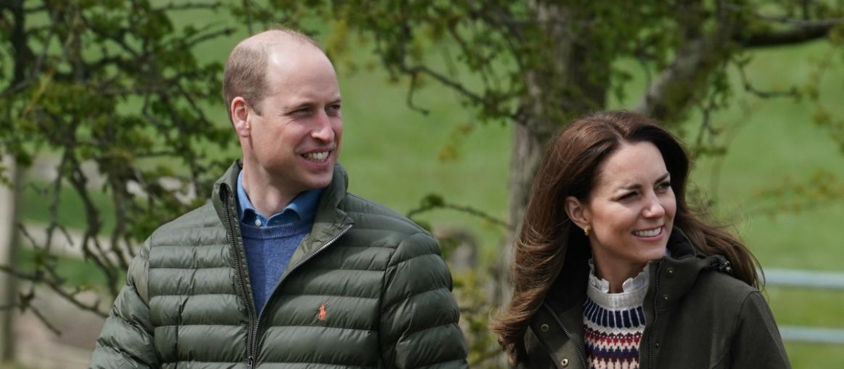 Prince William and Kate Middleton, The Duke and Duchess of Cambridge during their visit to  Durham. Picture date: Tuesday April 27, 2021. *** Local Caption *** .