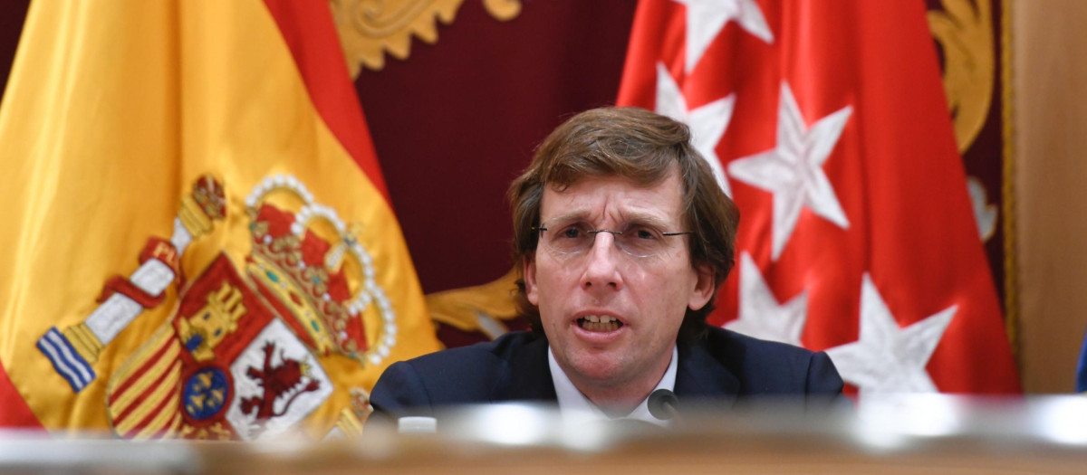 Almeida comparece en el Ayuntamiento de Madrid