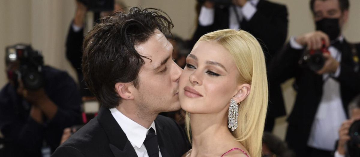 Brooklyn Beckham y Nicola Peltz, durante una gala en Nueva York, en 2021