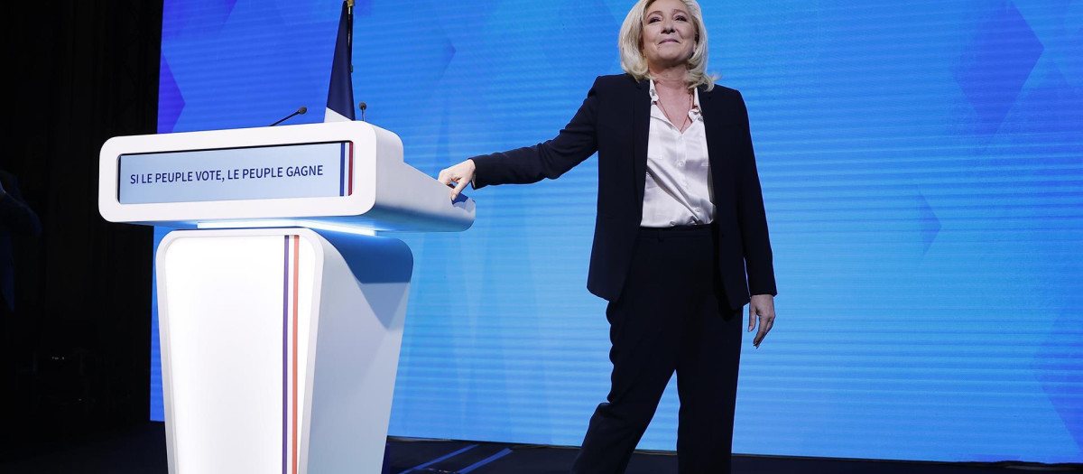 Le Pen, tras conocerse por los sondeos que seguramente estará en la segunda vuelta de las presidenciales