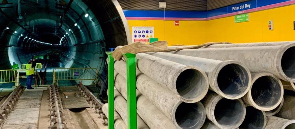 Obras en la estación de Pinar del Rey, en la Línea 8 de Metro de Madrid