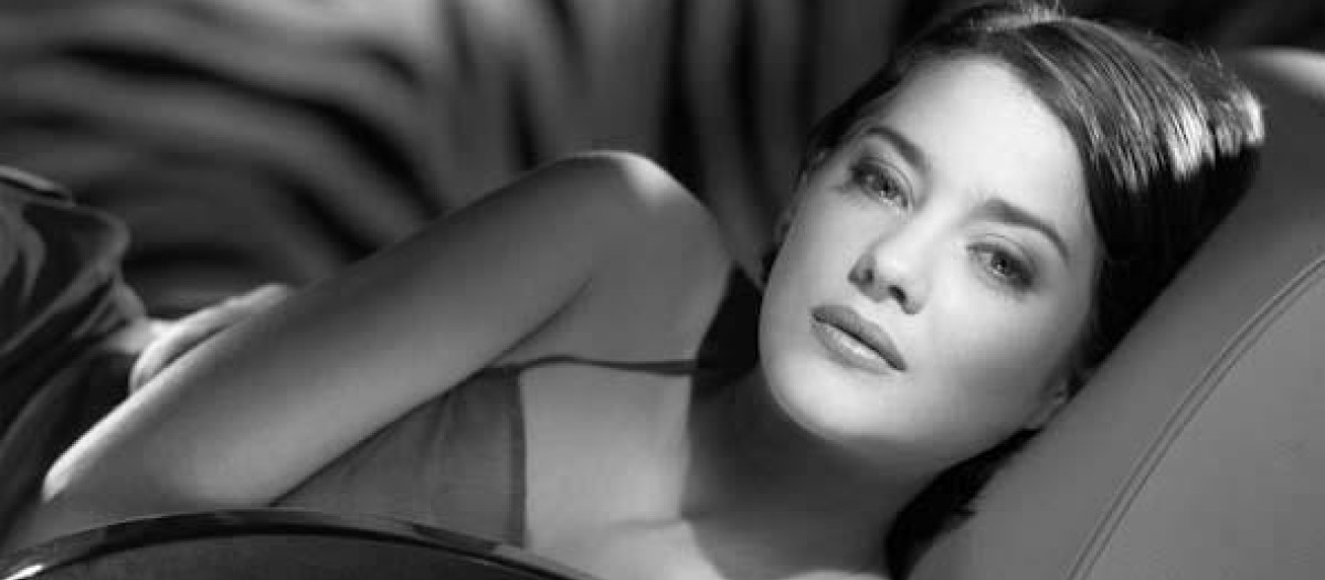 PORTRAIT OF COTILLARD MARION, FAMOUS FRENCH ACTRESS