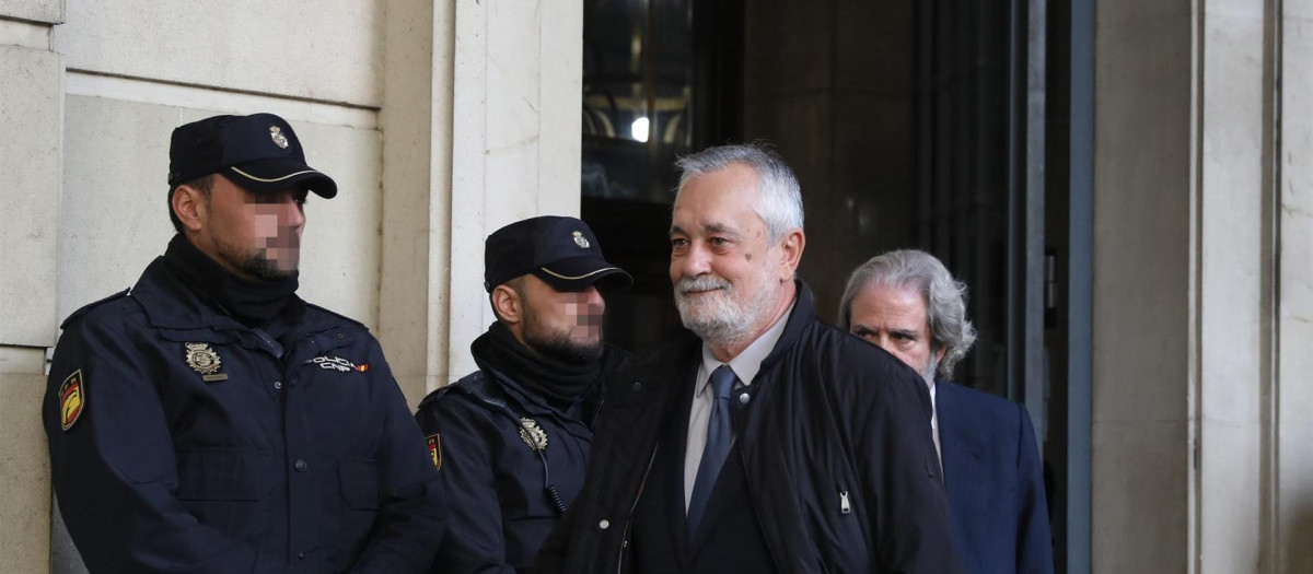 José Antonio Griñan, a su llegada al Supremo para la primera sesión del juicio de los ERE