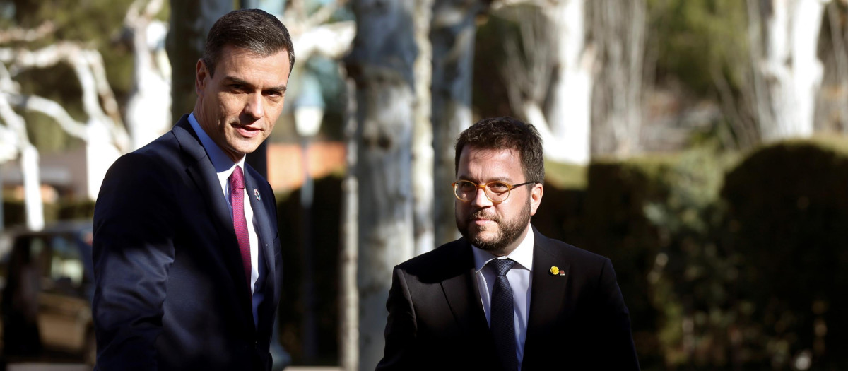 Pedro Sánchez y Pere Aragonès, en una visita del Gobierno de la Generalitat a la Moncloa