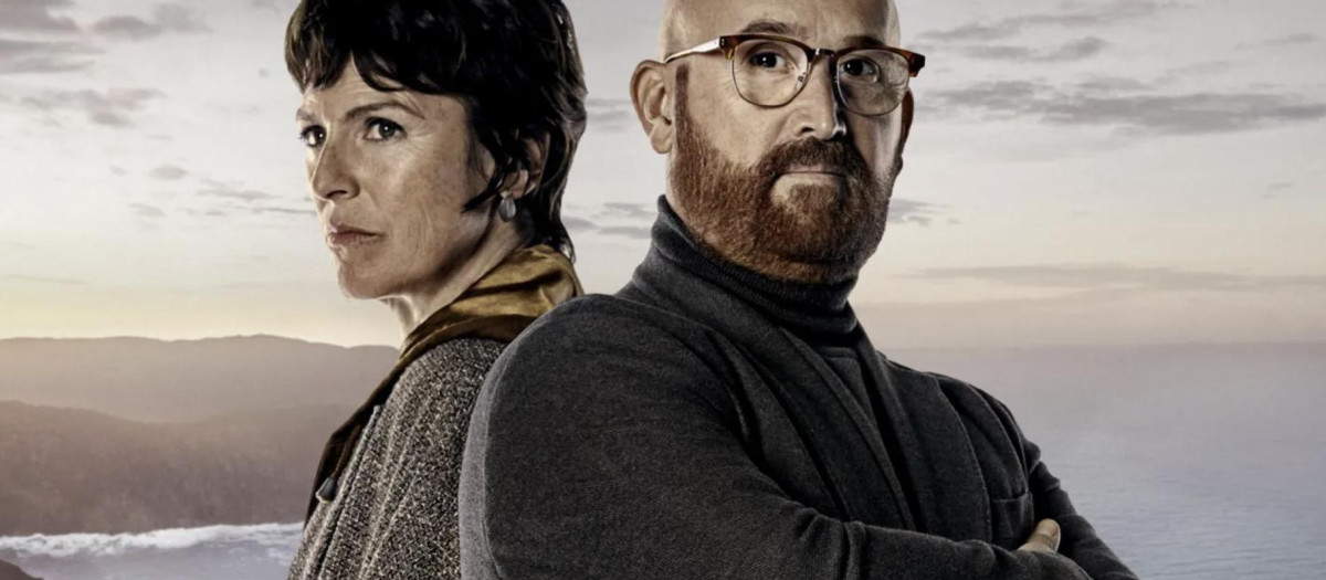 Mónica López y Javier Cámara, en 'Rapa'