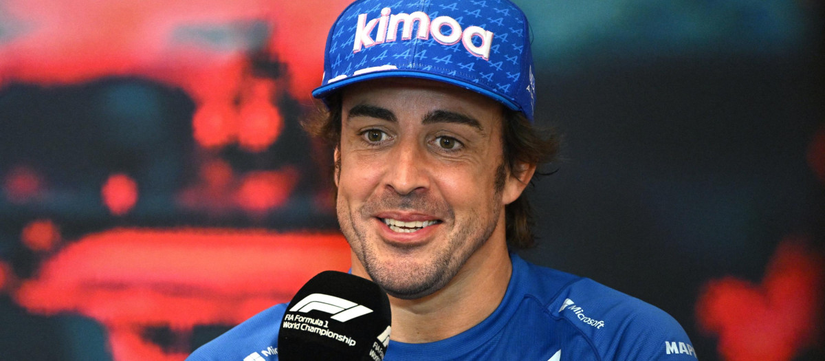 Fernando Alonso durante la rueda de prensa en el Gran Premio de Mónaco