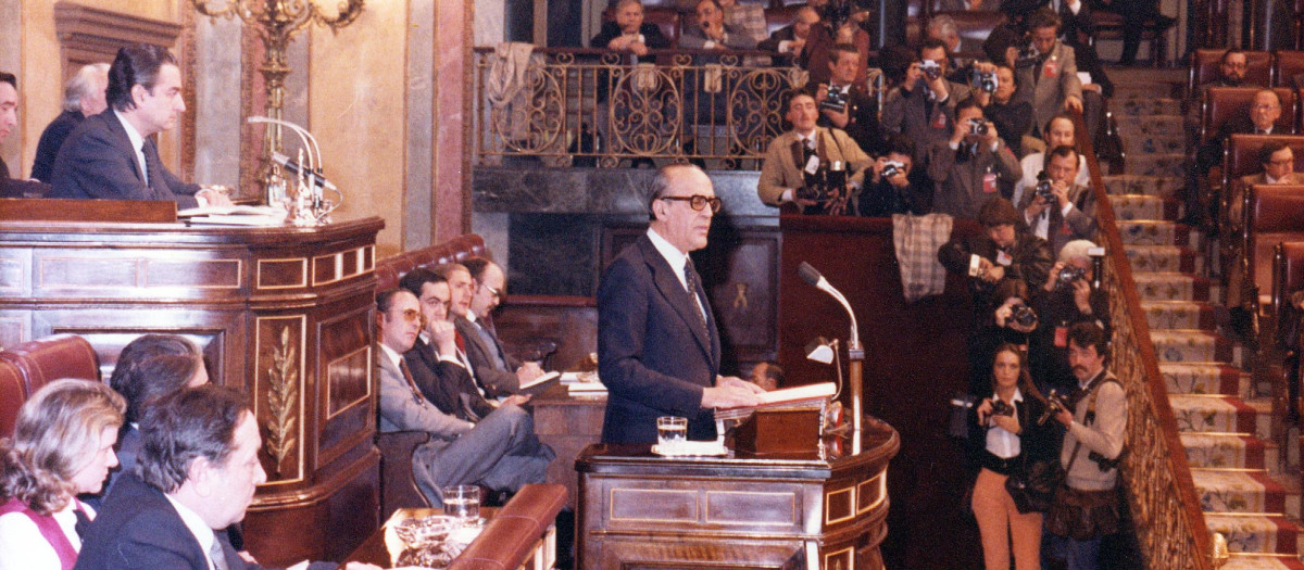 Sesión de investidura del presidente del Gobierno, Leopoldo Calvo Sotelo