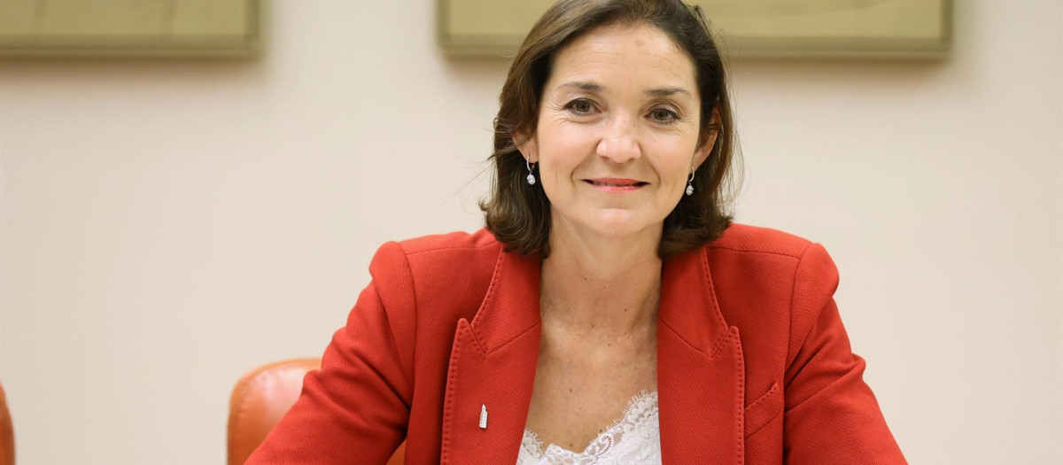 La ministra de Industria, Reyes Maroto.