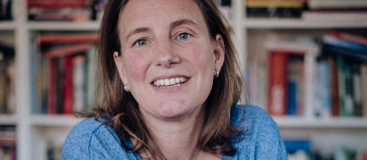 Natalia de Santiago, autora de 'Invierte con poco'