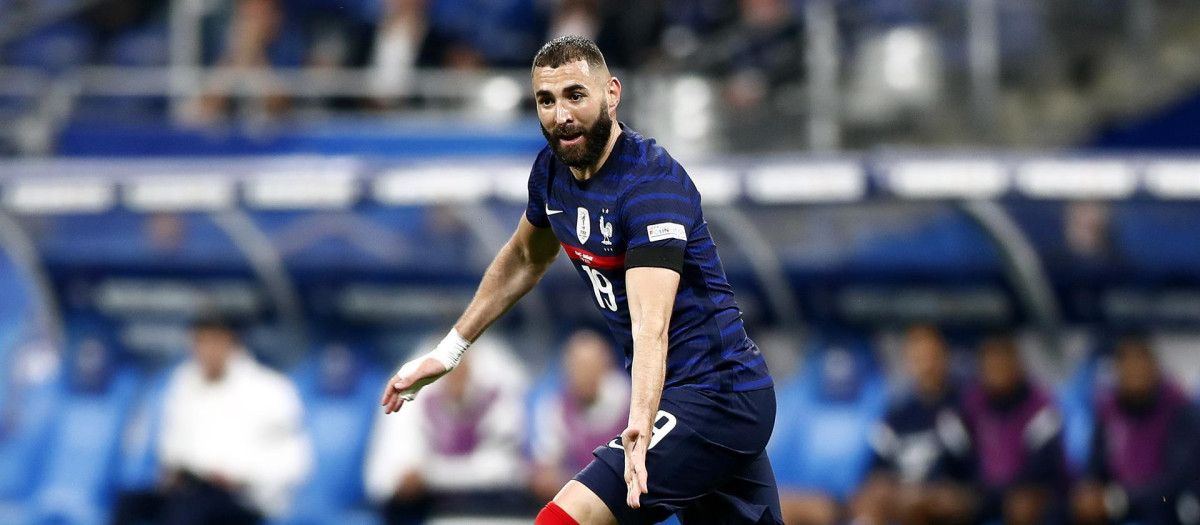 Karim Benzema, en el partido ante Dinamarca con la selección francesa