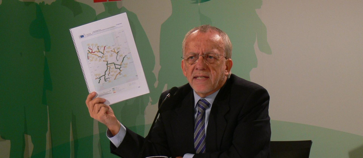 El presidente del PSOE de Andalucía, Manuel Pezzi