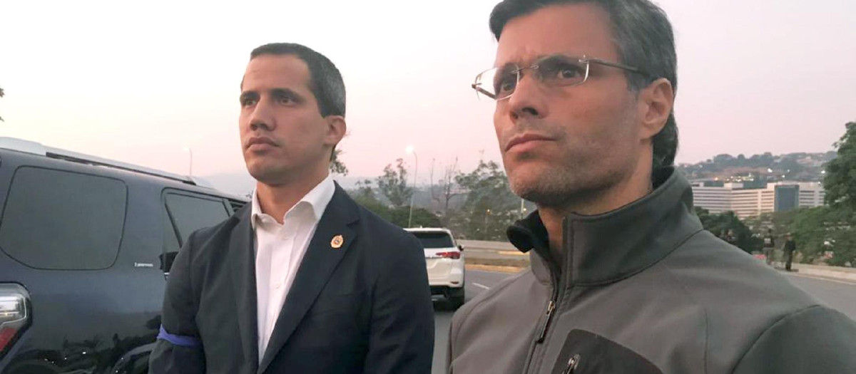 Los líderes opositores venezolanos Juan Guaidó y Leopoldo López, en 2019