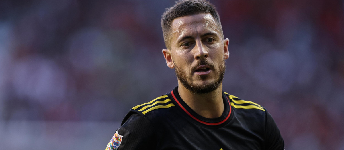 Eden Hazard jugó con su selección, Bélgica, ante Polonia