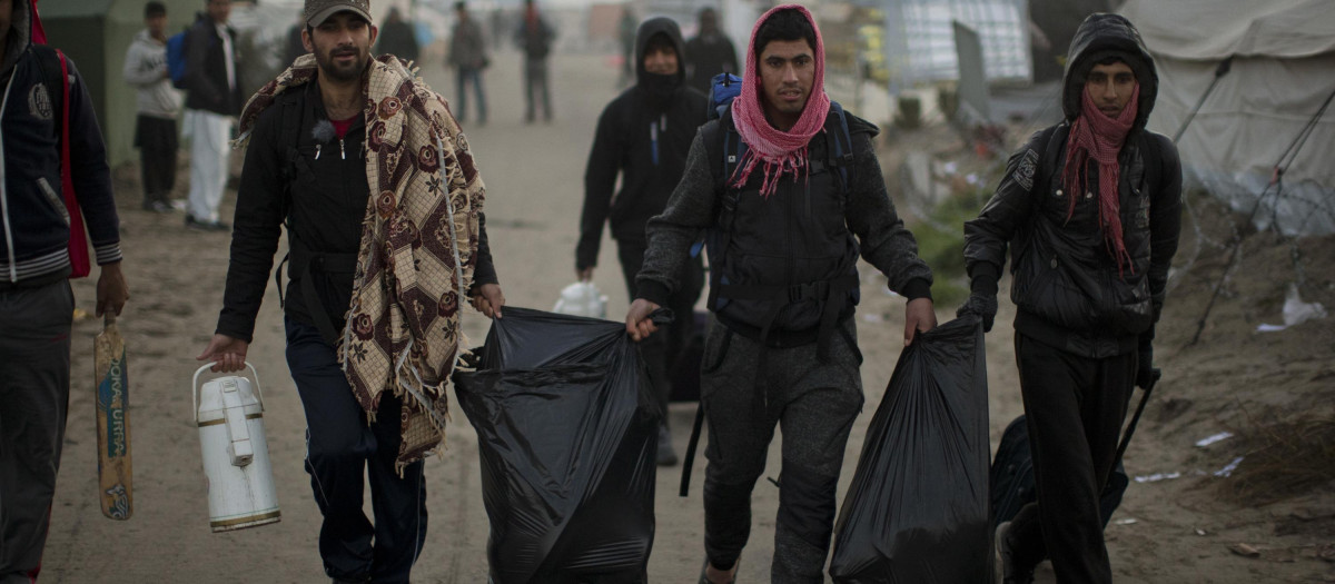 Inmigrantes Calais