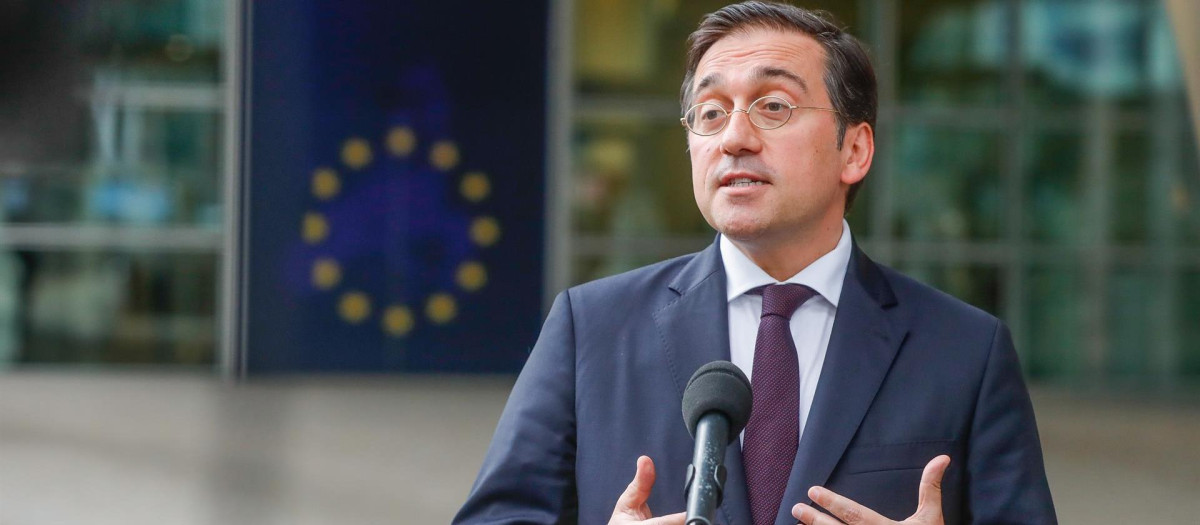 El ministro de Exteriores, José Manuel Albares, este viernes en Bruselas