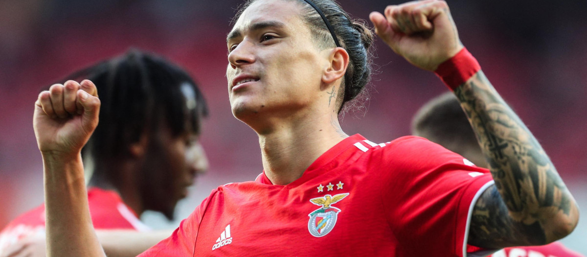Darwin Núñez celebra un gol con el Benfica