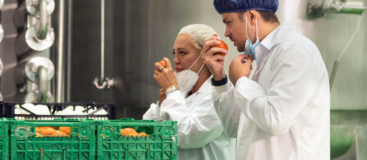 Belén Esteban y Antonio Molina