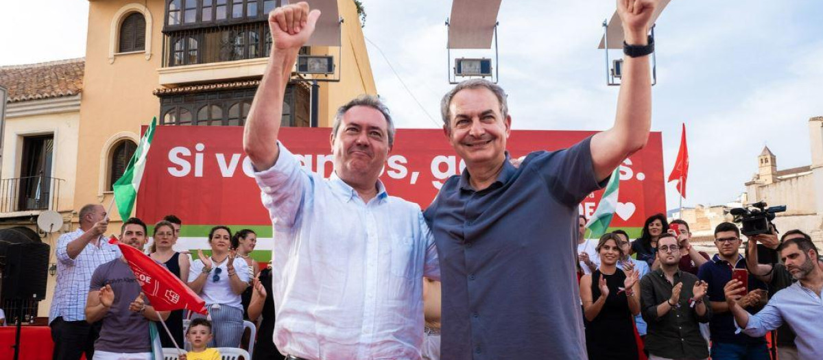 Zapatero y Espadas, en un mitin en Vélez Málaga