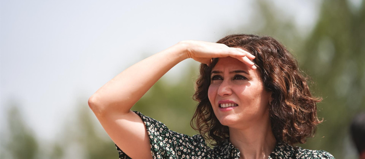 Isabel Díaz Ayuso en el Parque Regional del Sureste